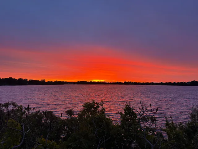 $530,000 | 362 South Shore Drive, Winsted, MN 55395