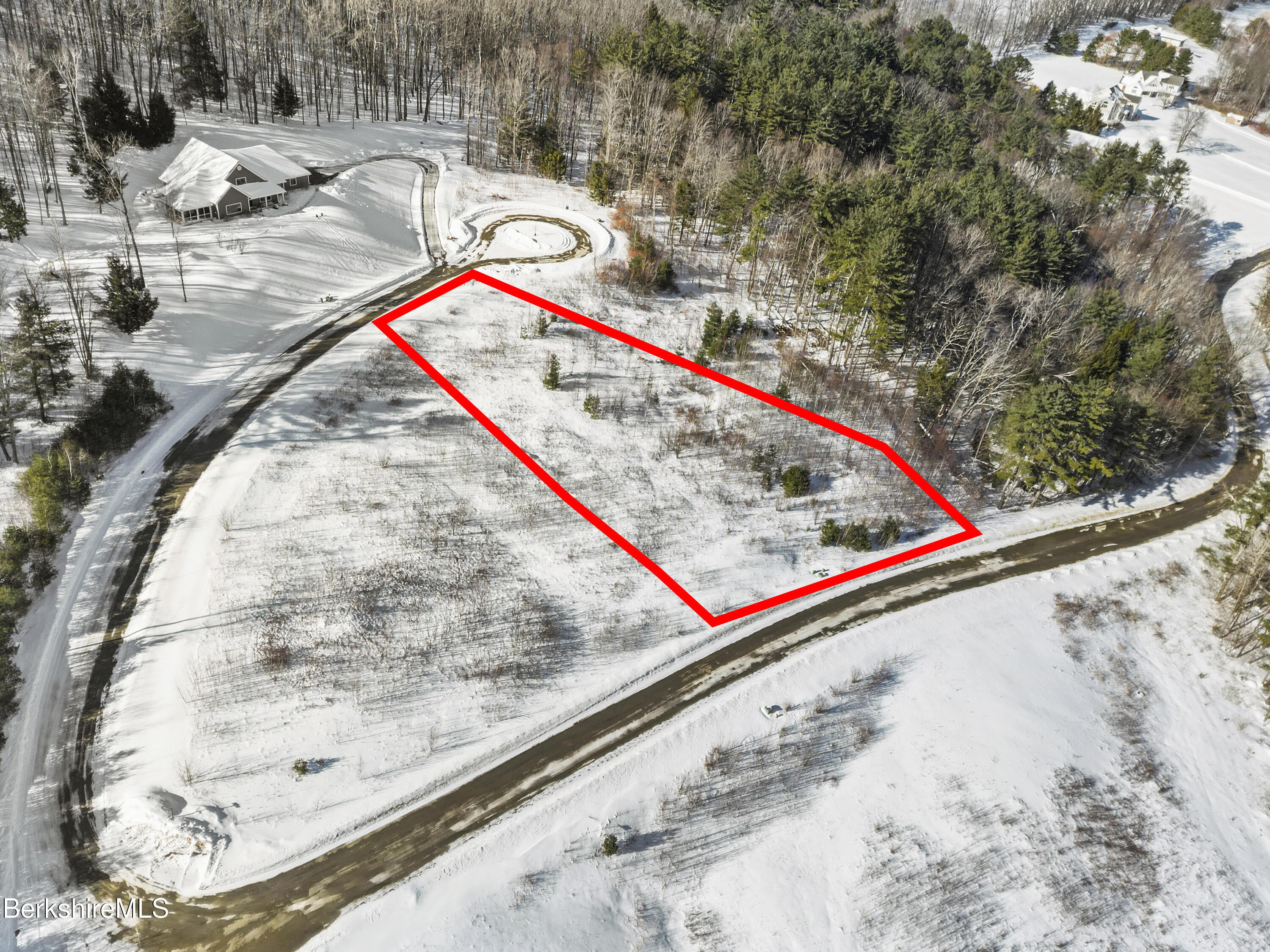 Lot 24 Old Farm Lane Pittsfield, MA 01201 - Photo 1 of 8