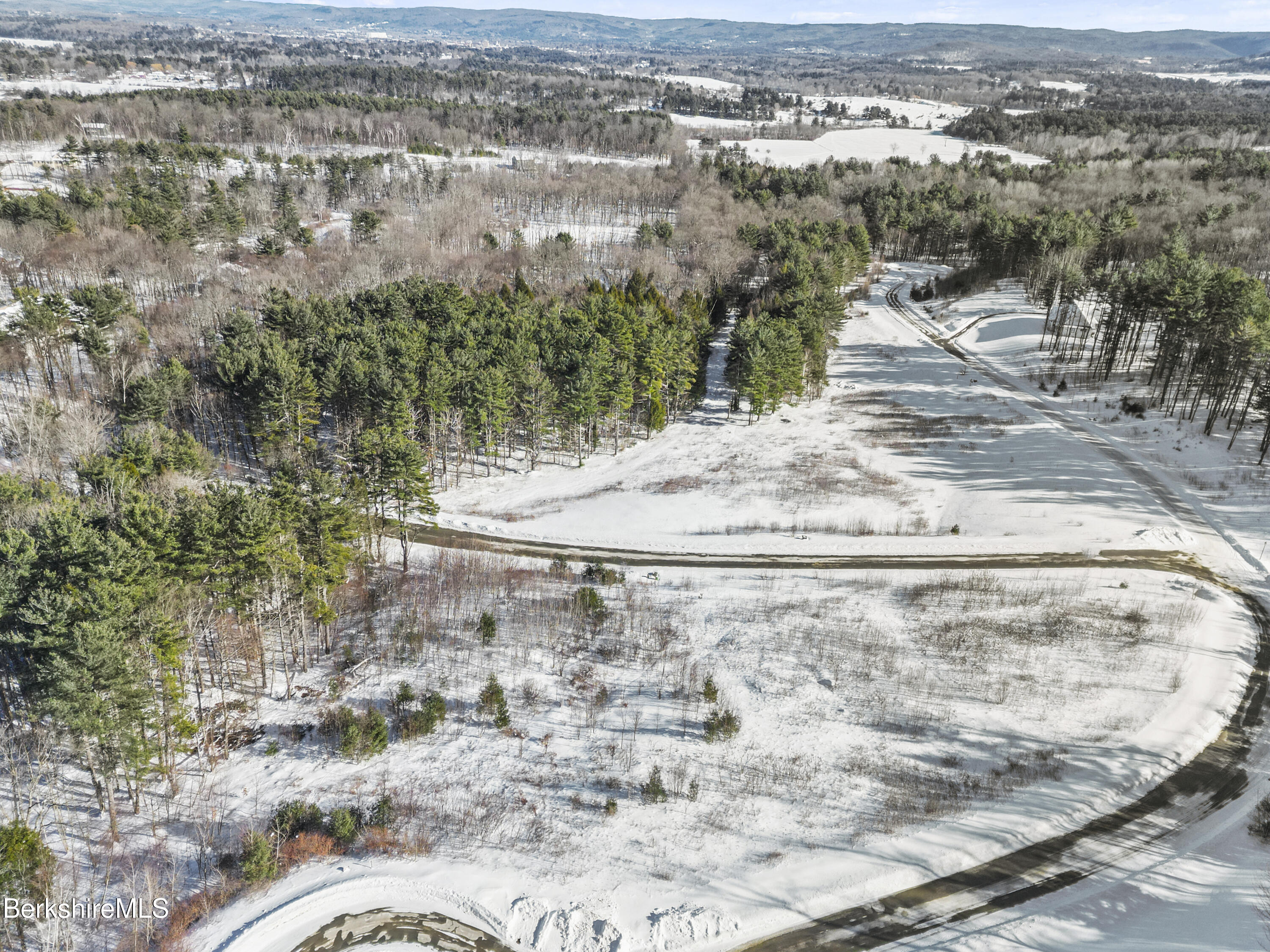 Lot 24 Old Farm Lane Pittsfield, MA 01201 - Photo 4 of 8