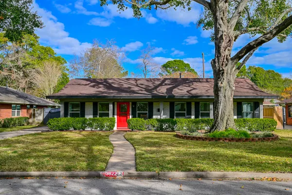 $3,200 | 9822 Larston Street, Houston, TX 77055