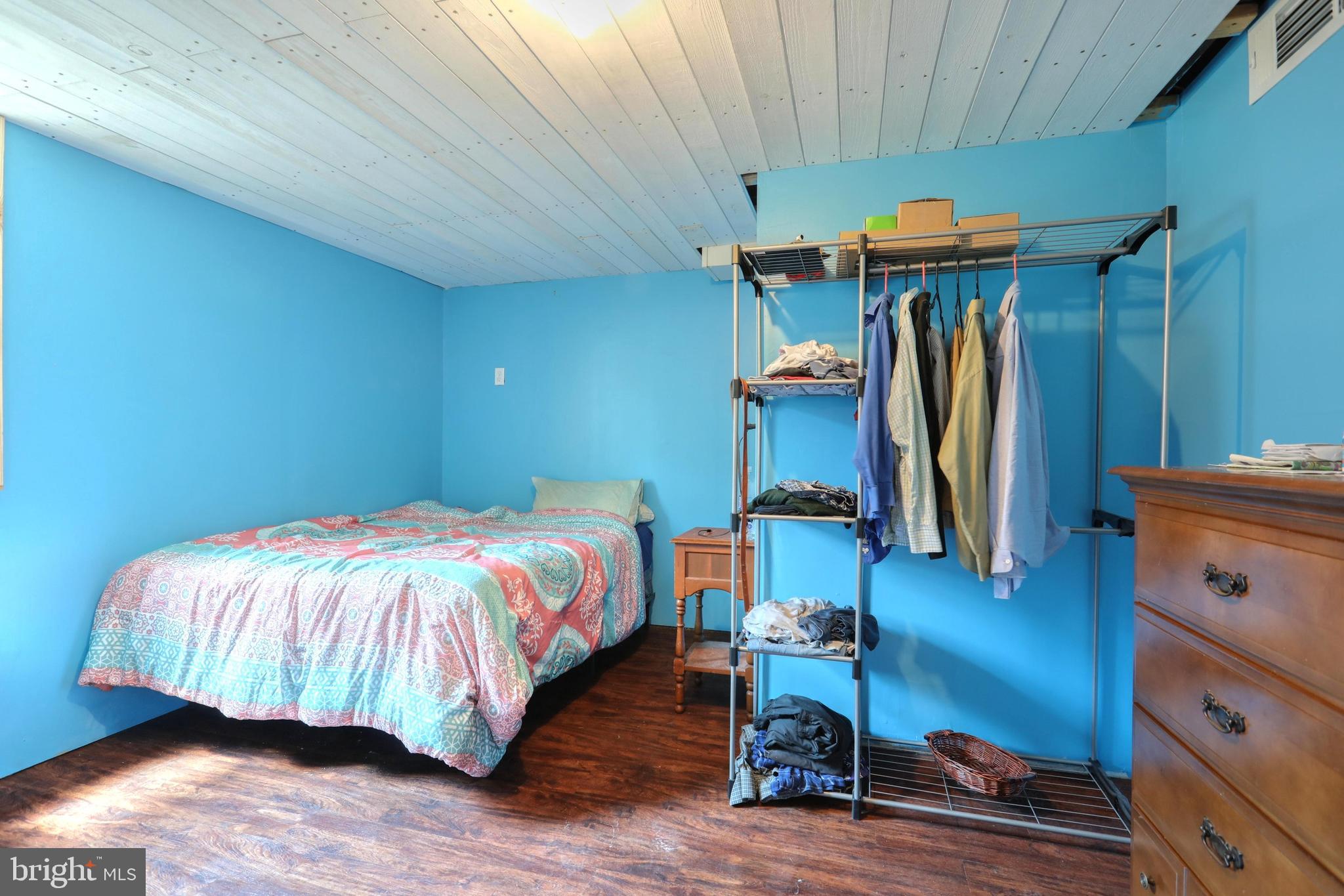 426 Hillcrest Road York, PA 17403 - Photo 20 of 27 Basement Bedroom