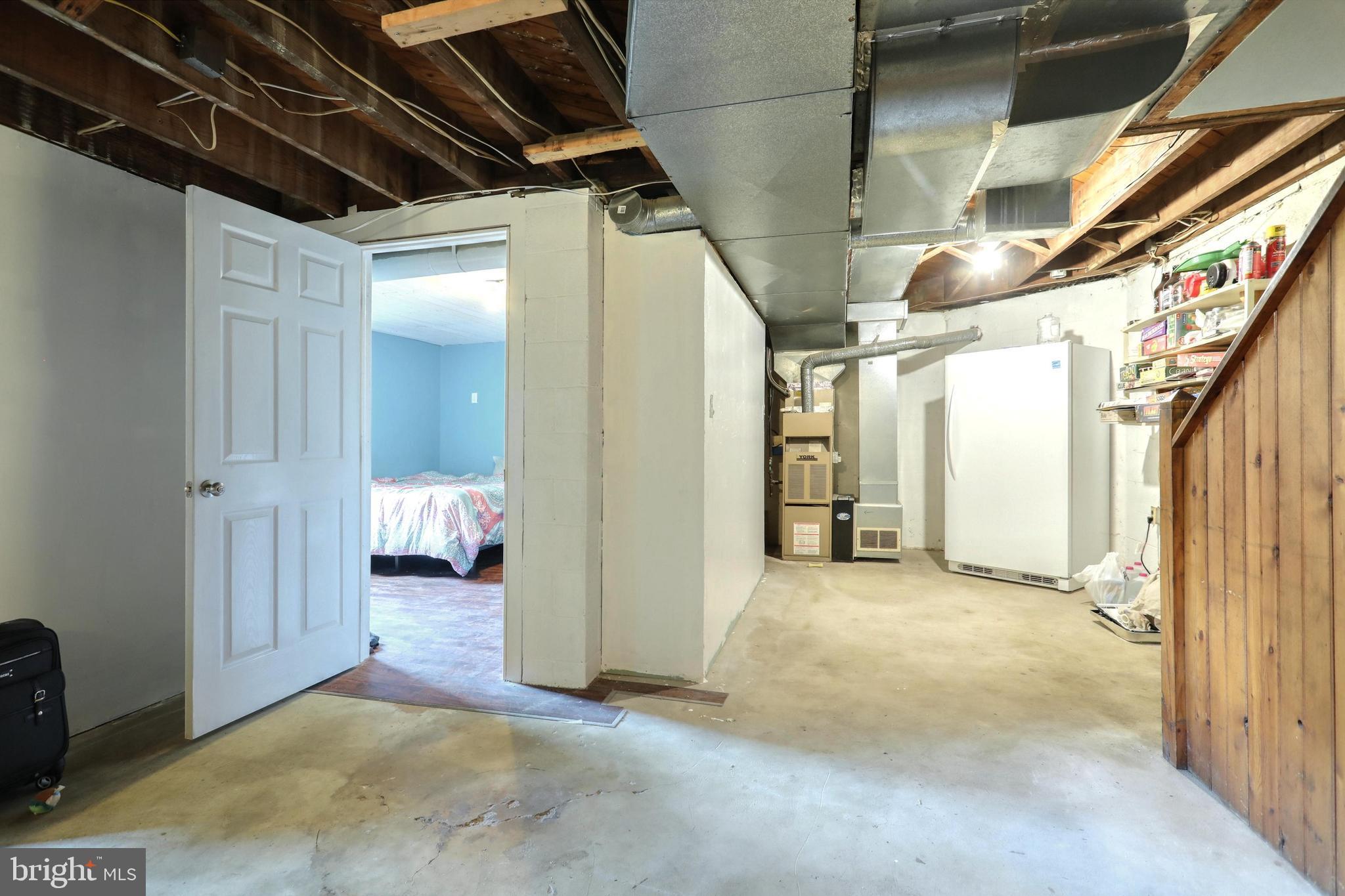 426 Hillcrest Road York, PA 17403 - Photo 21 of 27 Basement