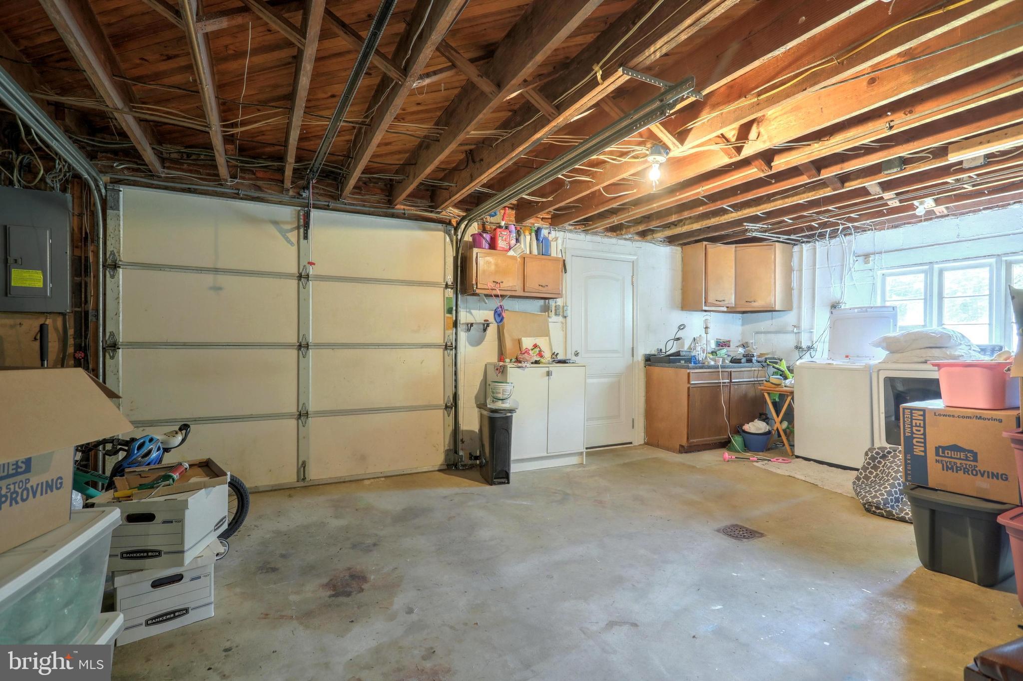 426 Hillcrest Road York, PA 17403 - Photo 23 of 27 Garage in basement