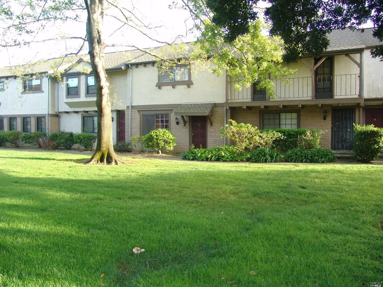 289 Playa Del Rey San Rafael, CA 94901 - Photo 1 of 1 a front view of a house with a yard