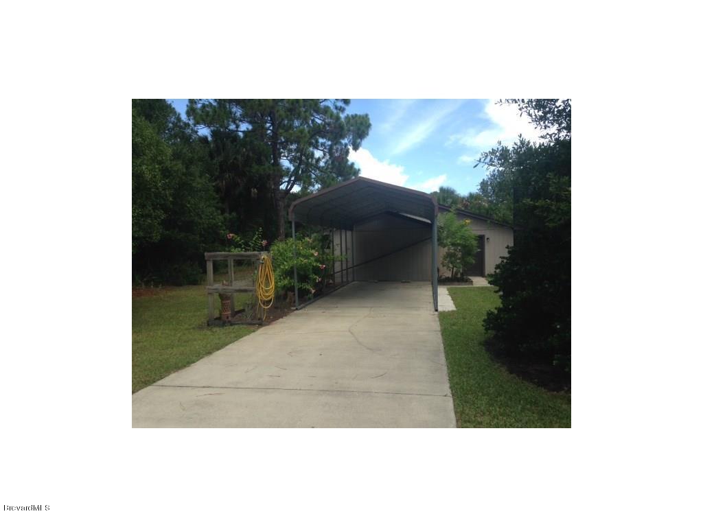 1770 Atz Road Malabar, FL 32950 - Photo 2 of 35 covered drive