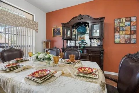 $569,900 | 1619 Palace Court, Valrico, FL 33594