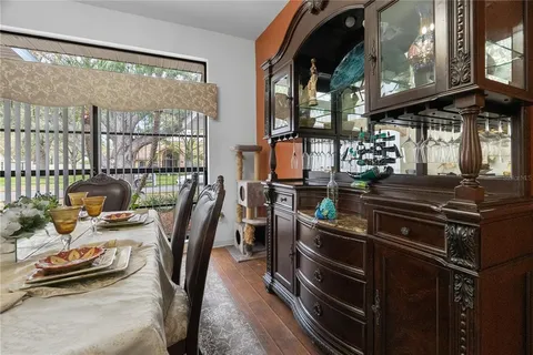 $569,900 | 1619 Palace Court, Valrico, FL 33594