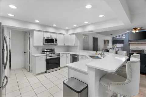 $569,900 | 1619 Palace Court, Valrico, FL 33594