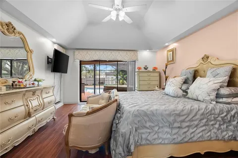 $569,900 | 1619 Palace Court, Valrico, FL 33594