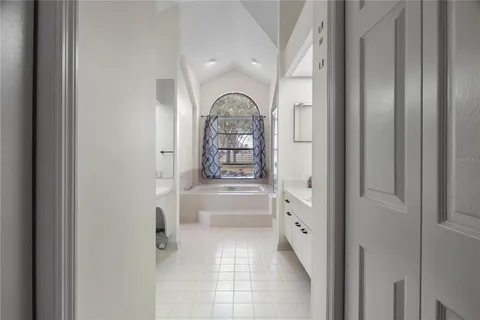 $569,900 | 1619 Palace Court, Valrico, FL 33594