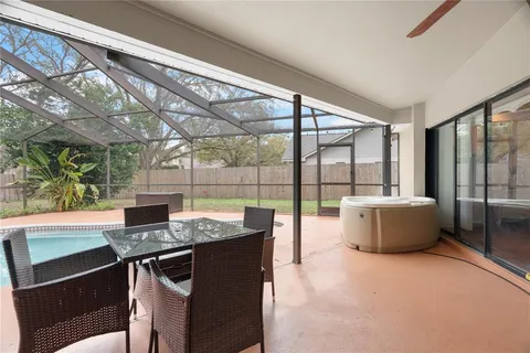 $569,900 | 1619 Palace Court, Valrico, FL 33594