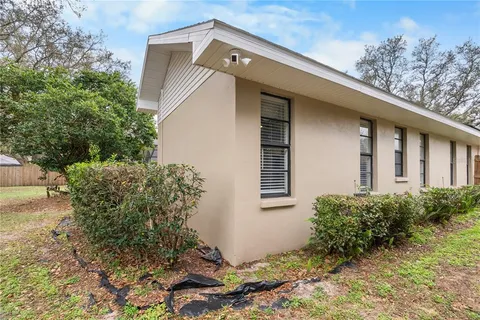 $569,900 | 1619 Palace Court, Valrico, FL 33594