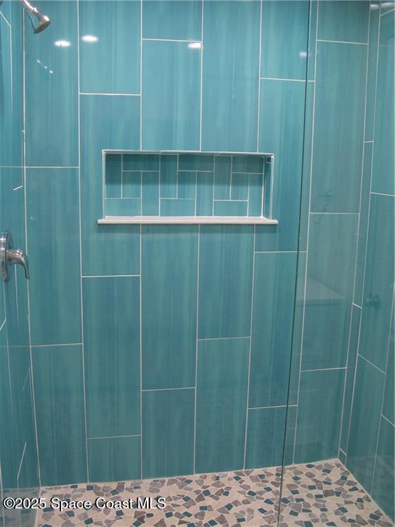 3700 Bay Street Sebastian, FL 32976 - Photo 23 of 34 a bathroom with a shower
