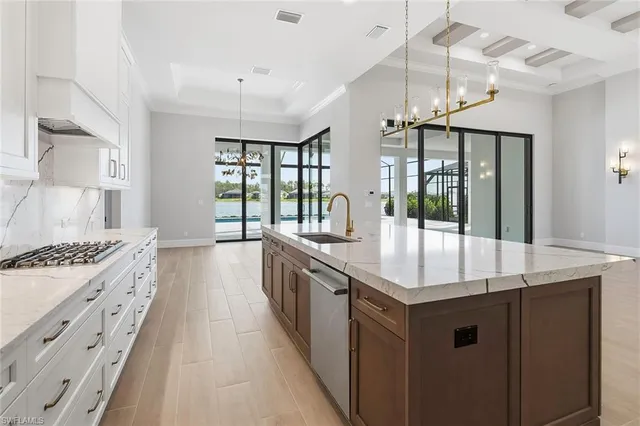 $2,950,000 | 9570 Moonflower Lane, Naples, FL 34114