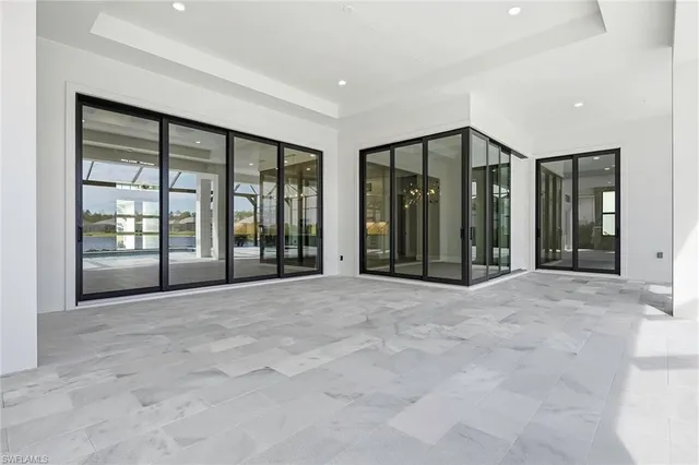 $2,950,000 | 9570 Moonflower Lane, Naples, FL 34114