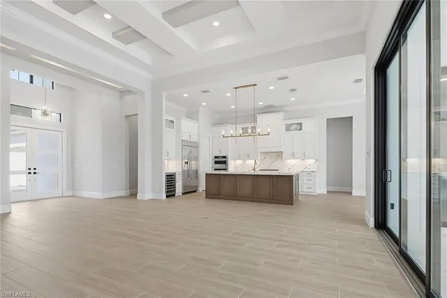 $2,950,000 | 9570 Moonflower Lane, Naples, FL 34114