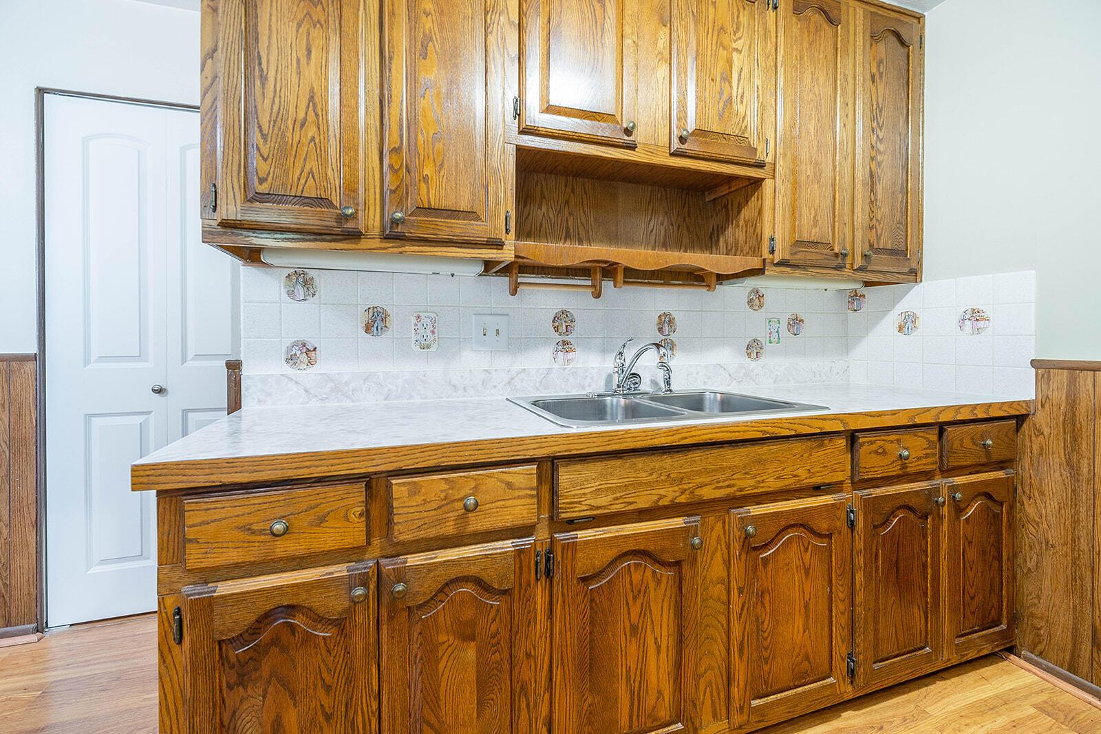 3914 Edendale Road Columbus, OH 43207 - Photo 13 of 39 3914 Edendale-26