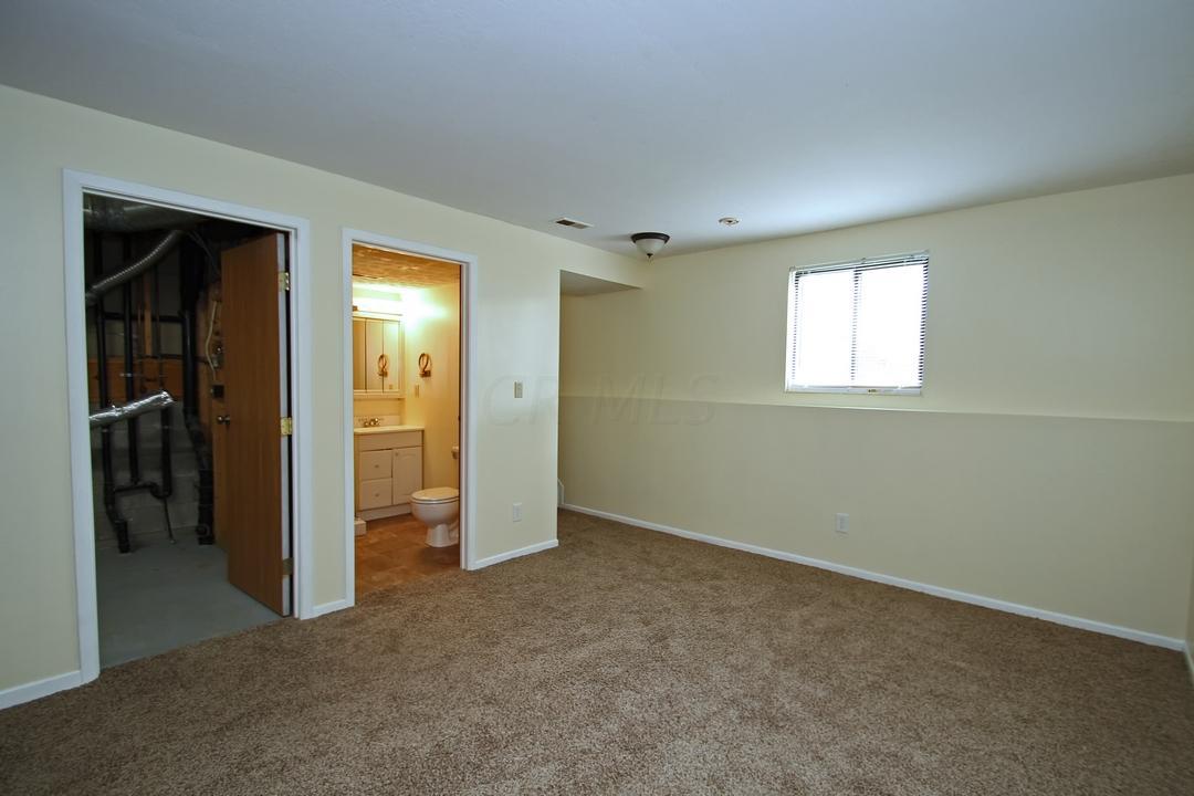 5618 Spring Hill Road Grove City, OH 43123 - Photo 18 of 31 Gallery Image 18