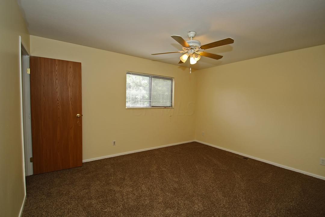 5618 Spring Hill Road Grove City, OH 43123 - Photo 3 of 31 Gallery Image 3