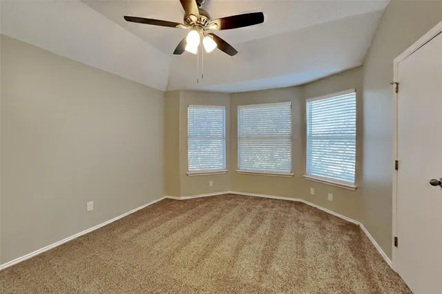 $2,600 | 6200 Woolwich Drive, Arlington, TX 76001