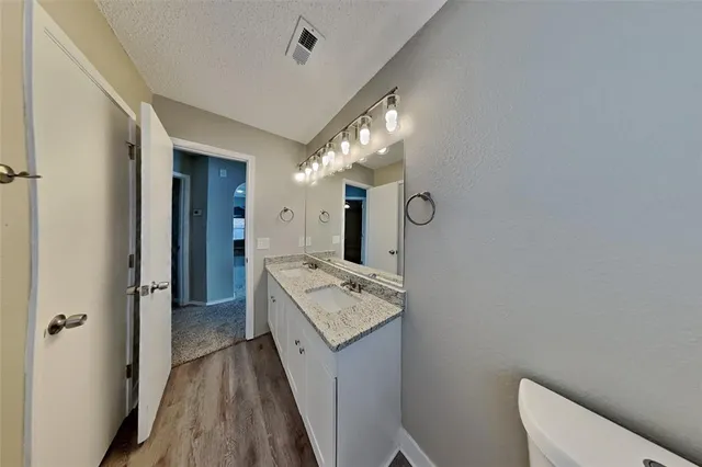 $2,600 | 6200 Woolwich Drive, Arlington, TX 76001