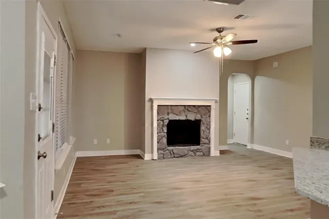 $2,600 | 6200 Woolwich Drive, Arlington, TX 76001