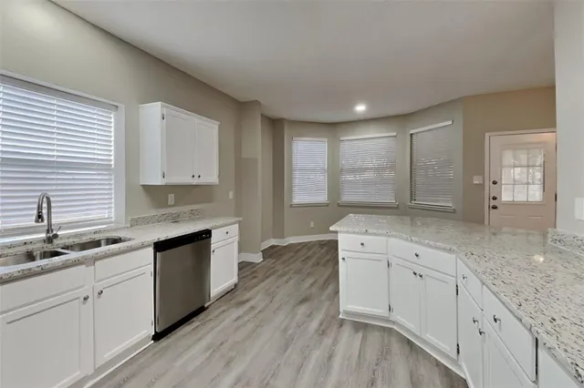 $2,600 | 6200 Woolwich Drive, Arlington, TX 76001