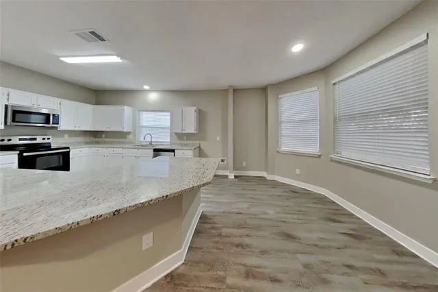 $2,600 | 6200 Woolwich Drive, Arlington, TX 76001