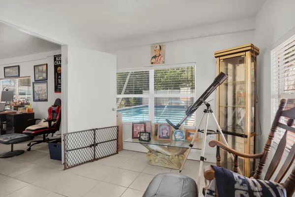 $649,900 | 2705 Dolphin Drive, Marathon, FL 33050