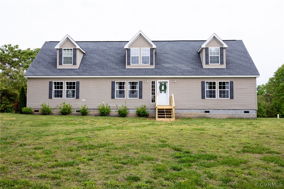 2862 Stage Coach Road Farmville, VA 23901 - Photo 1 of 48 front view of a house with a yard