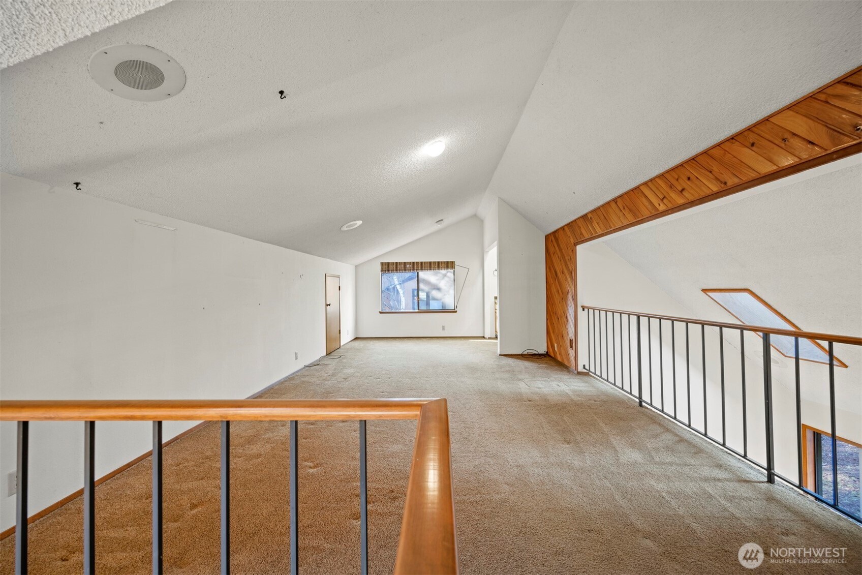 413 Viewcrest Road Bellingham, WA 98229 - Photo 24 of 40 a view of a hallway