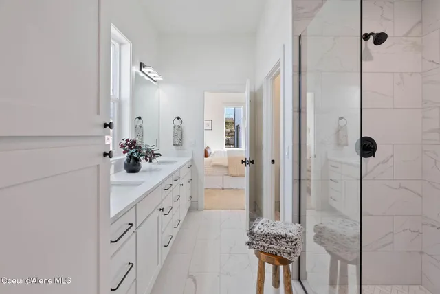 $1,100,000 | 3494 Blaze Loop, Post Falls, ID 83854