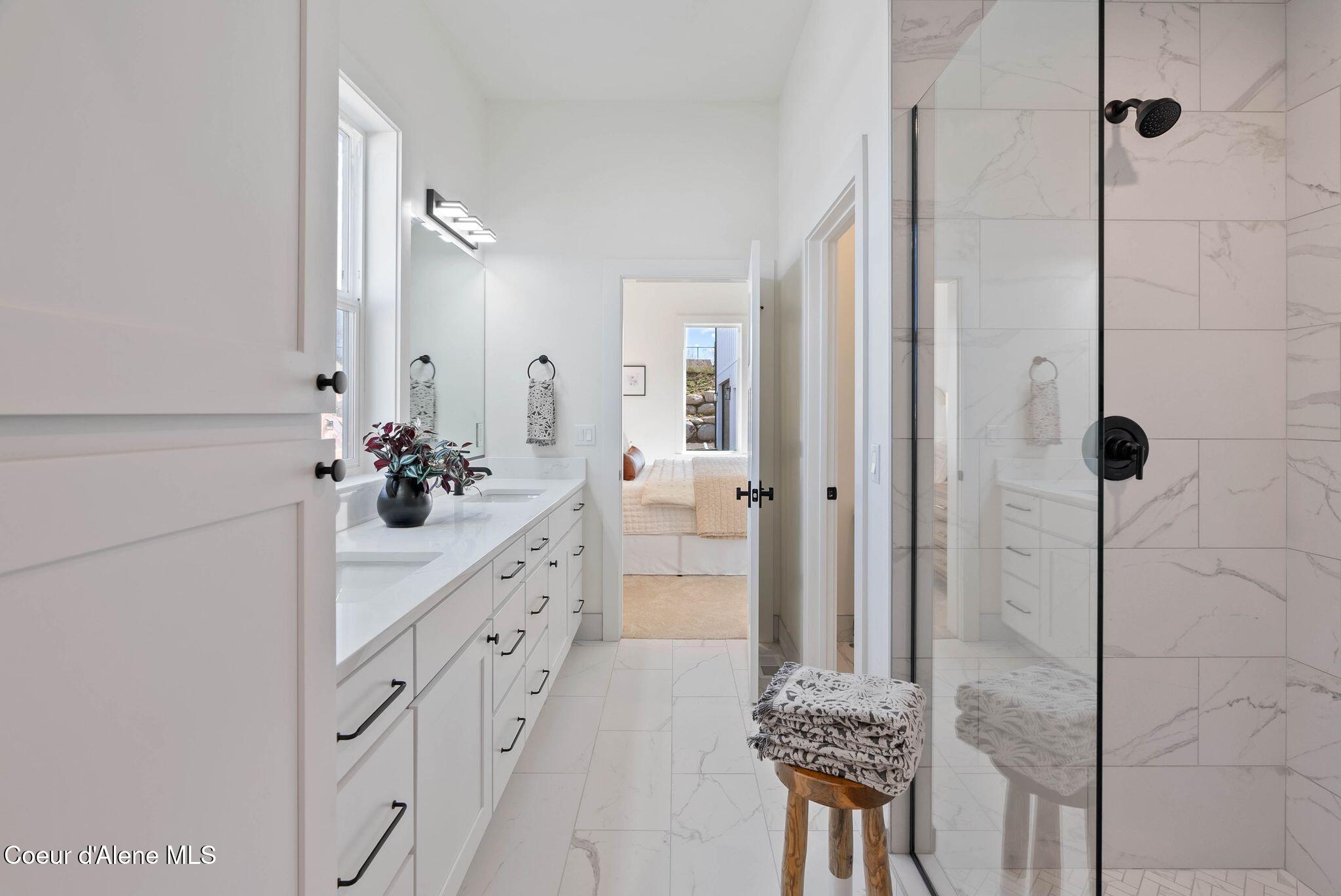 3494 Blaze Loop Post Falls, ID 83854 - Photo 30 of 78 Primary Bathroom