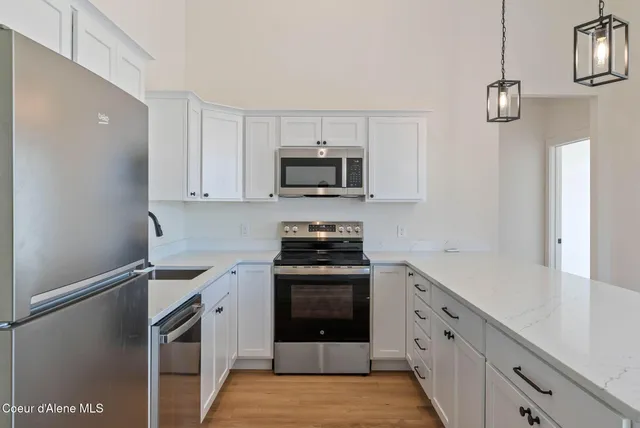 $1,100,000 | 3494 Blaze Loop, Post Falls, ID 83854