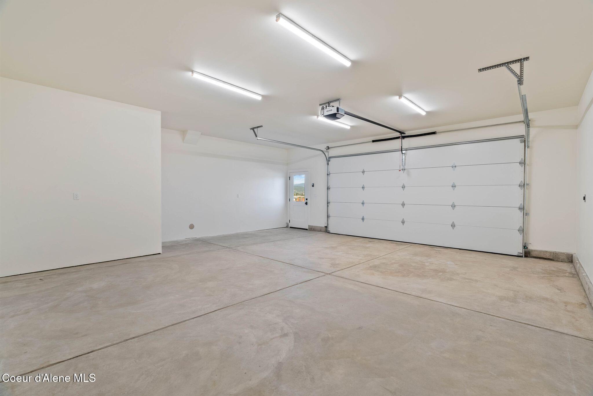 3494 Blaze Loop Post Falls, ID 83854 - Photo 47 of 78 Garage