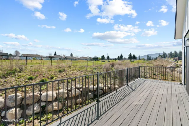 $1,100,000 | 3494 Blaze Loop, Post Falls, ID 83854