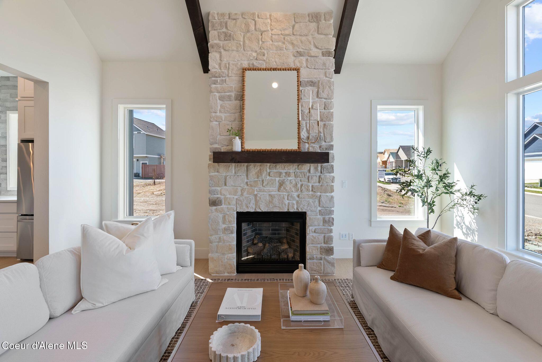 3494 Blaze Loop Post Falls, ID 83854 - Photo 5 of 78 Living Room