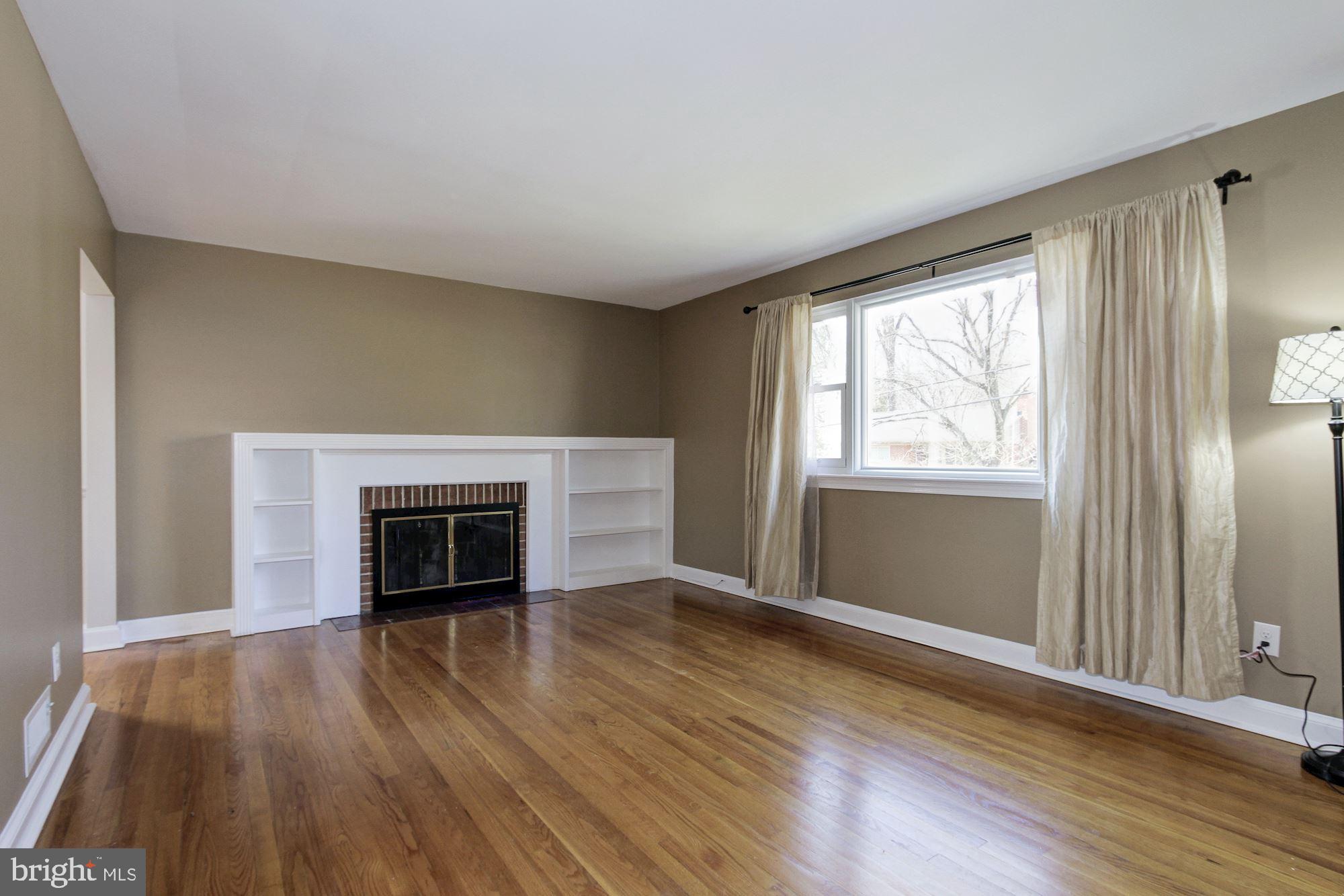 10705 Lombardy Road Silver Spring, MD 20901 - Photo 4 of 21