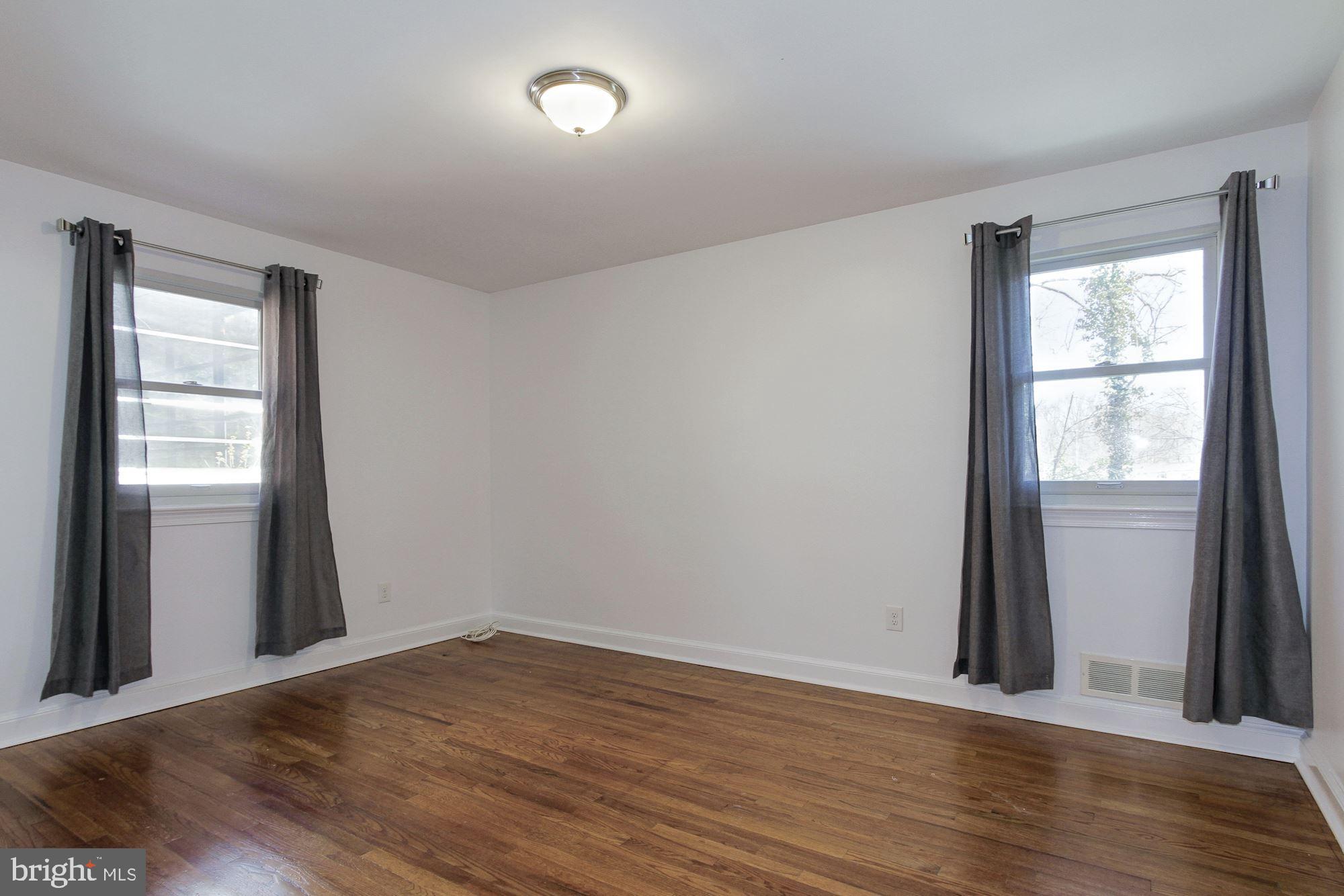 10705 Lombardy Road Silver Spring, MD 20901 - Photo 10 of 21