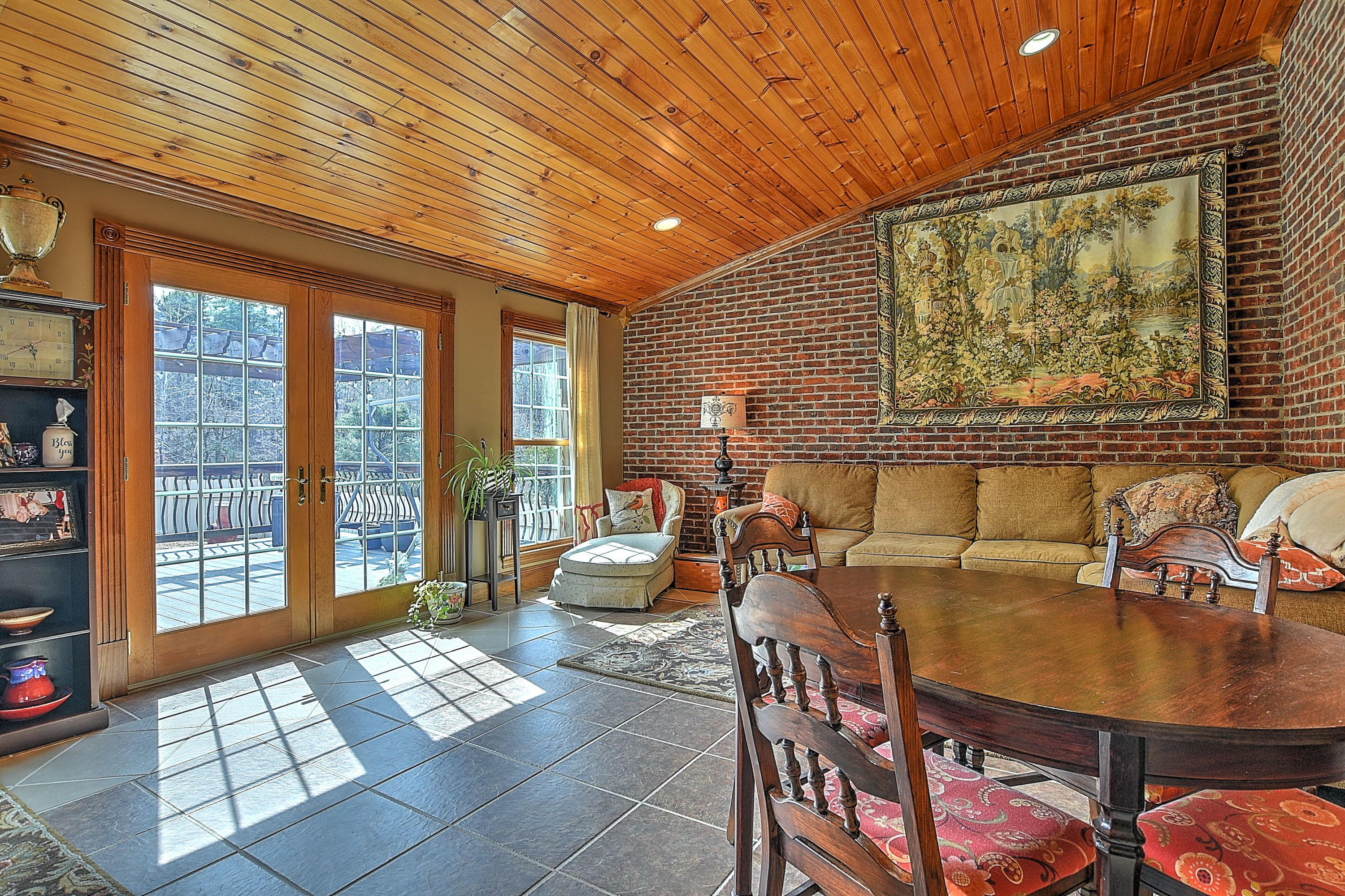 634 Charlie Hicks Road Jonesborough, TN 37659 - Photo 15 of 61 634 Charlie Hicks Rd-15
