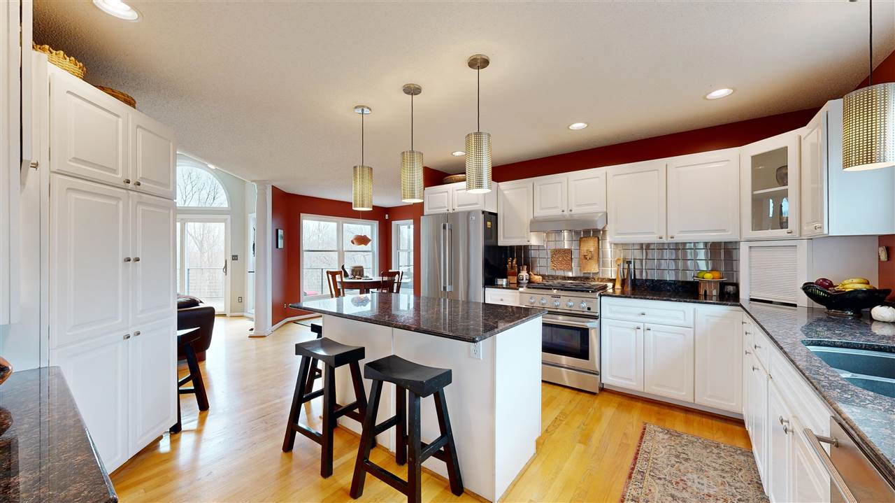 2588 Sugar Bottom Road Northeast Solon, IA 52333 - Photo 9 of 75 Gallery Image 9