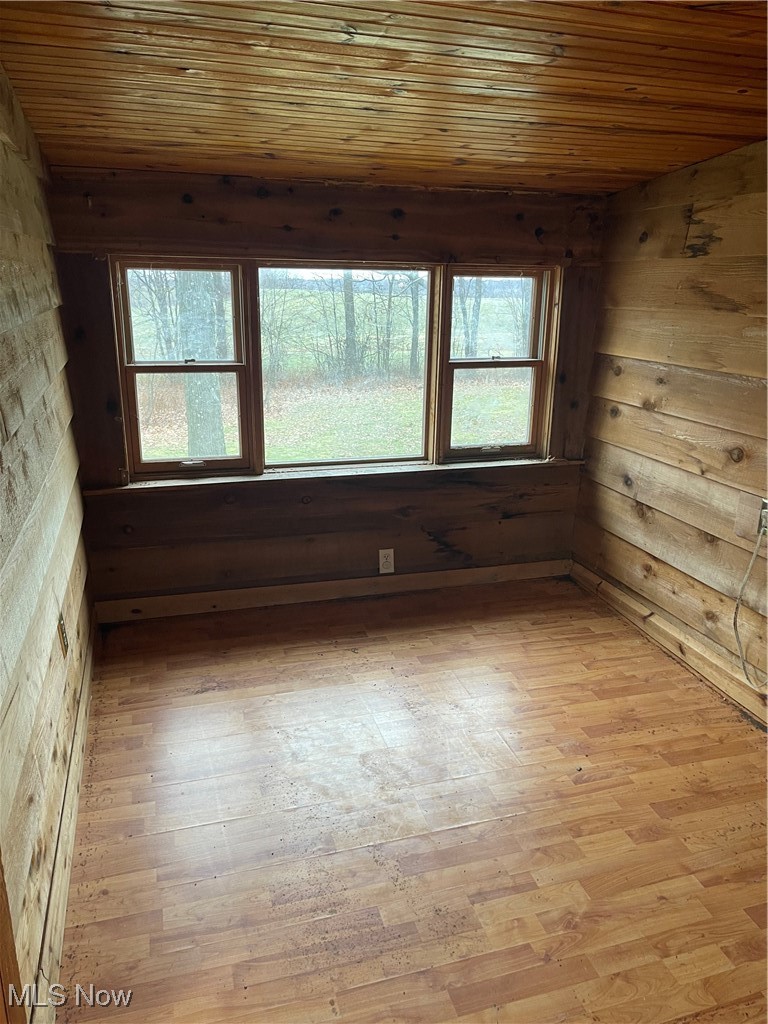 795 Middle Road Conneaut, OH 44030 - Photo 24 of 25