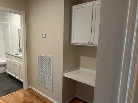 $3,800 | 6835 Staffordshire, Houston, TX 77030