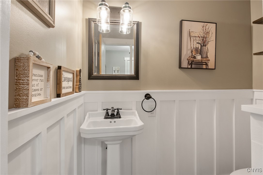 6 Quail Path Clay, NY 13090 - Photo 9 of 44