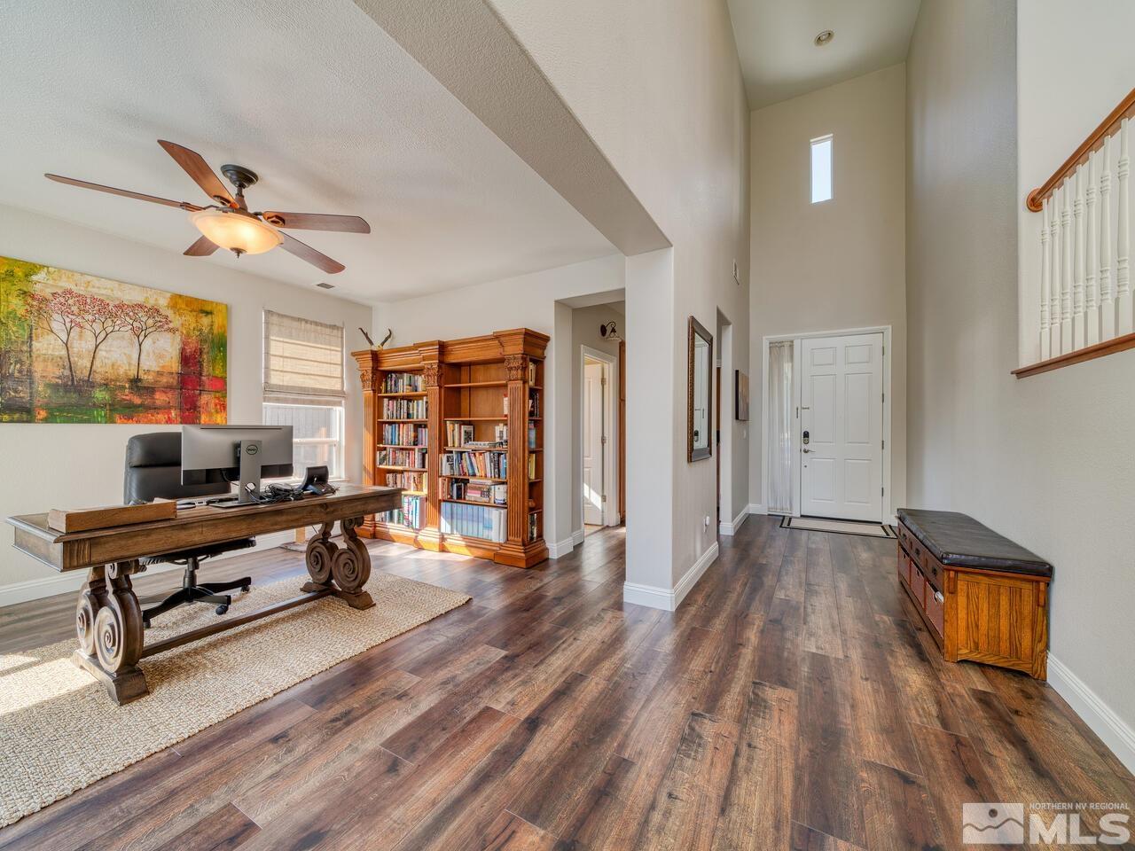645 Royal Windsor Court Reno, NV 89521 - Photo 5 of 20 Photo 5