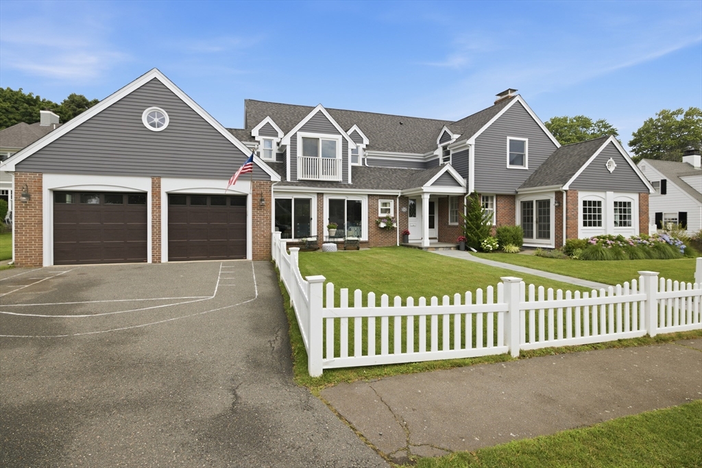 5 Coolidge Road Marblehead, MA 01945 - Photo 24 of 26