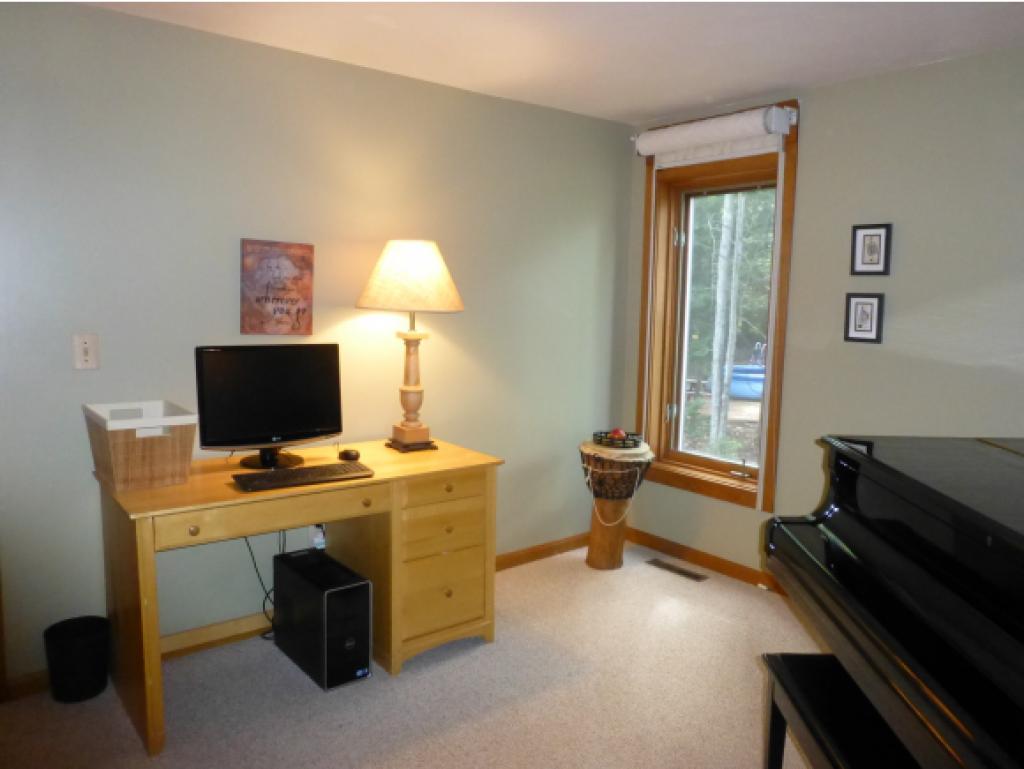 44 Larch Road Milford, NH 03055 - Photo 8 of 20