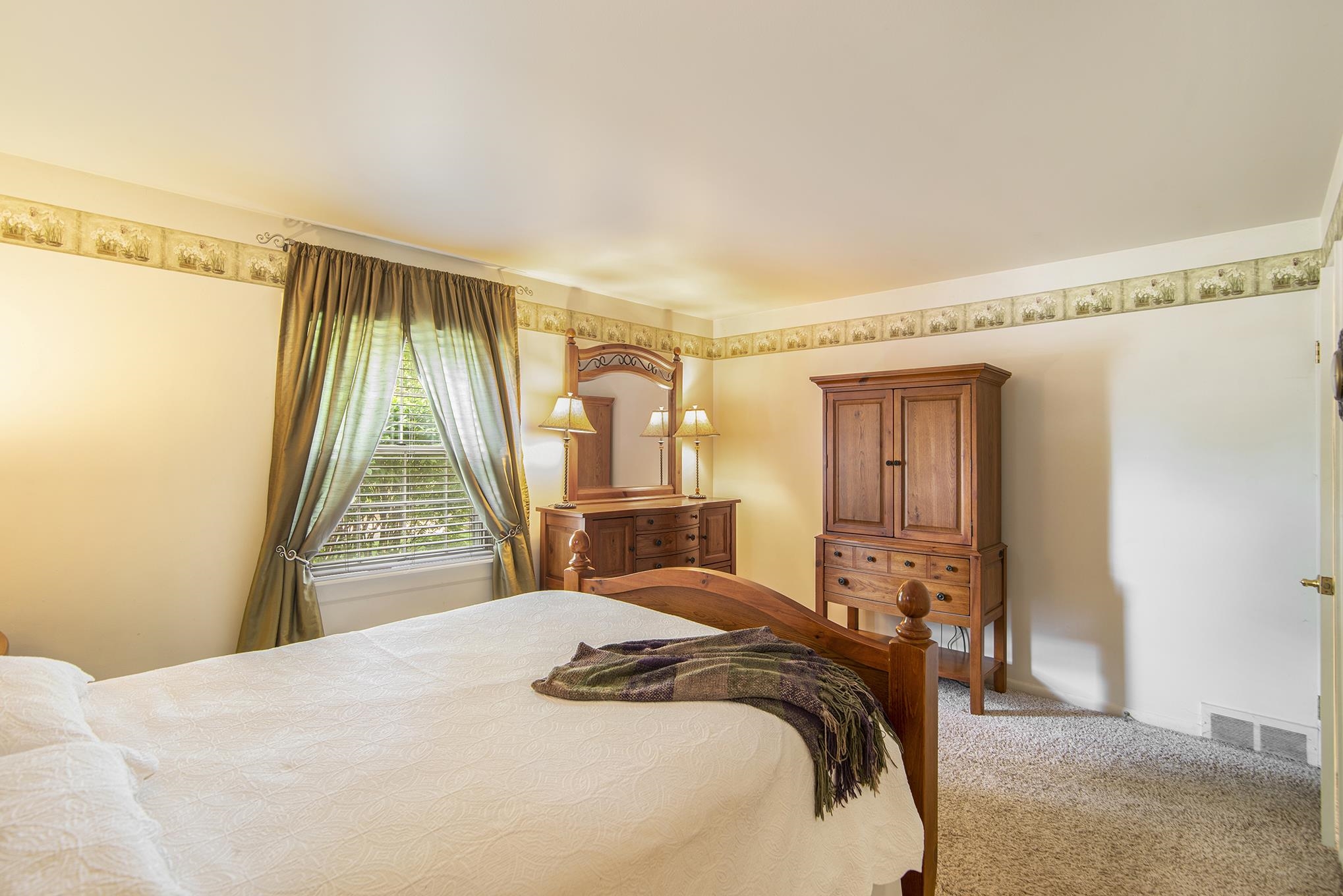 11319 Old Bridge Road Grand Blanc, MI 48439 - Photo 14 of 32 50109326-13.JPG