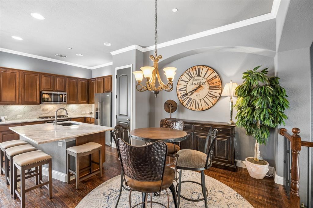 5740 Robbie Road Plano, TX 75024 - Photo 9 of 26 Gallery Image 9
