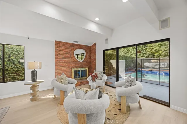 $3,998,000 | 673 South Mentor Avenue, Pasadena, CA 91106